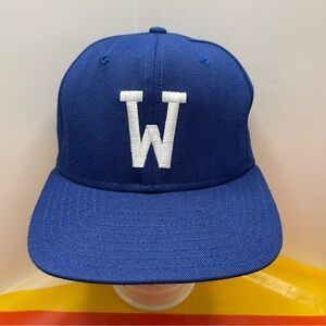 W baseball cap.                                                             H052